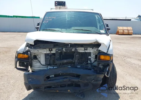 2009 Ford E-350 Super Duty Commercial/Recreational z USA, uszkodzony, nr VIN 1FTSE34L99DA65208